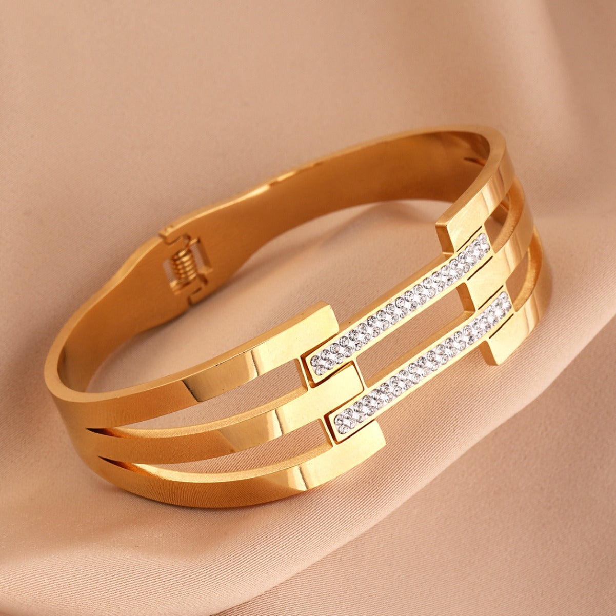Hollow out Bracelet Stainless Steel Female Style Bracelet Geometric Circle Hollow out Handpiece - V.I.P Digital Presence
