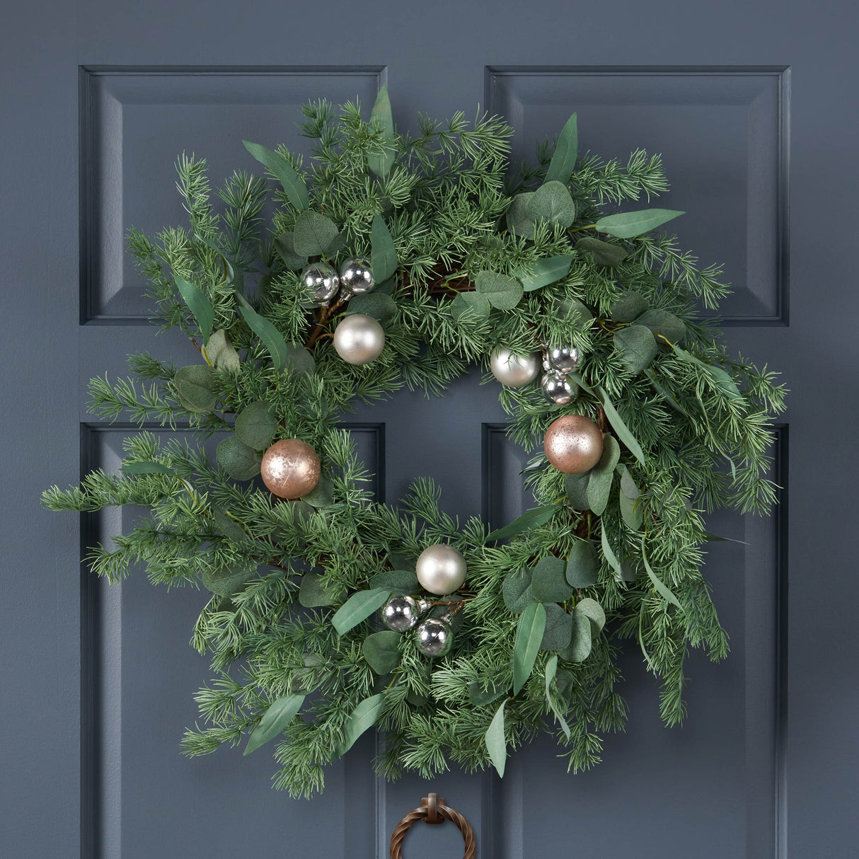 22" BERRY/EUCALYPTUS/PINECONE WREATH - V.I.P Digital Presence