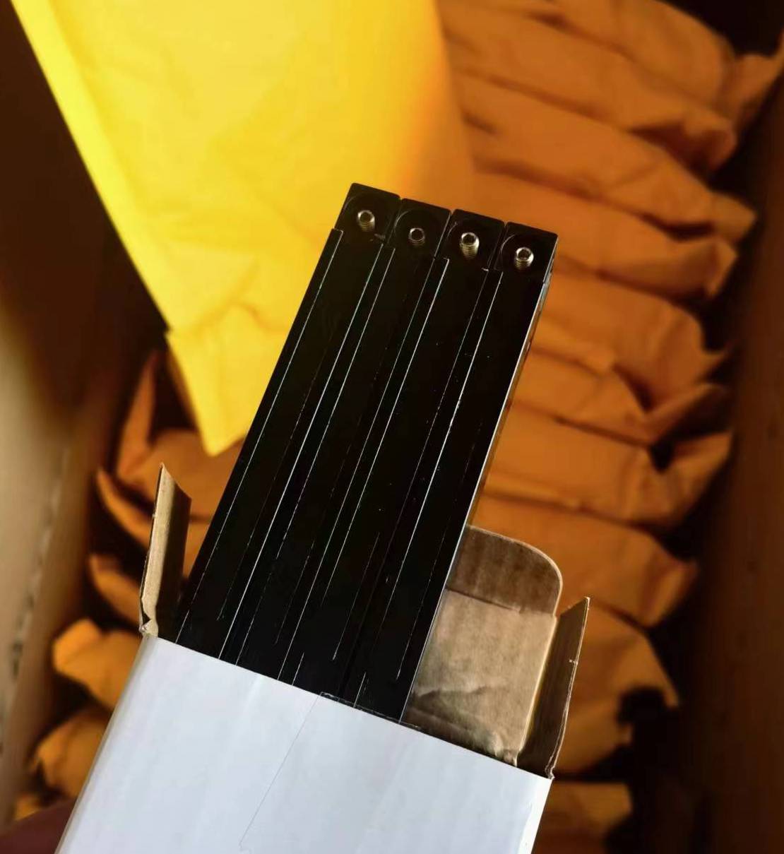 Buffers for Shower Doors can turn a shower door into a super-supreme-premium product with a soft-closing function 22D03P01-72X4-1 - V.I.P Digital Presence