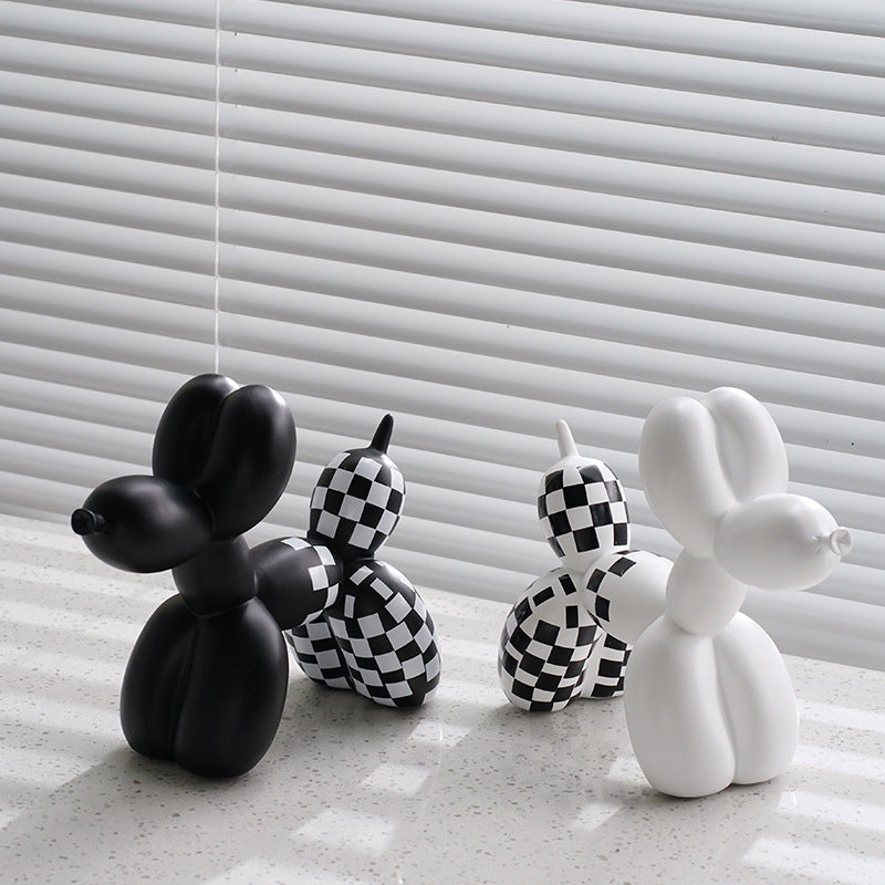 New black and white plaid balloon dog ornaments creative TV cabinet wine cabinet living room porch resin crafts - V.I.P Digital Presence