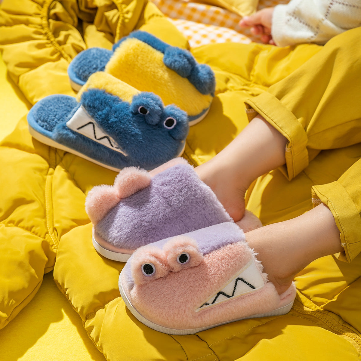 Children's Cotton Slippers Winter Korean Cartoon Home Warm Cotton Slippers Home Furry Cute Multicolor Slippers