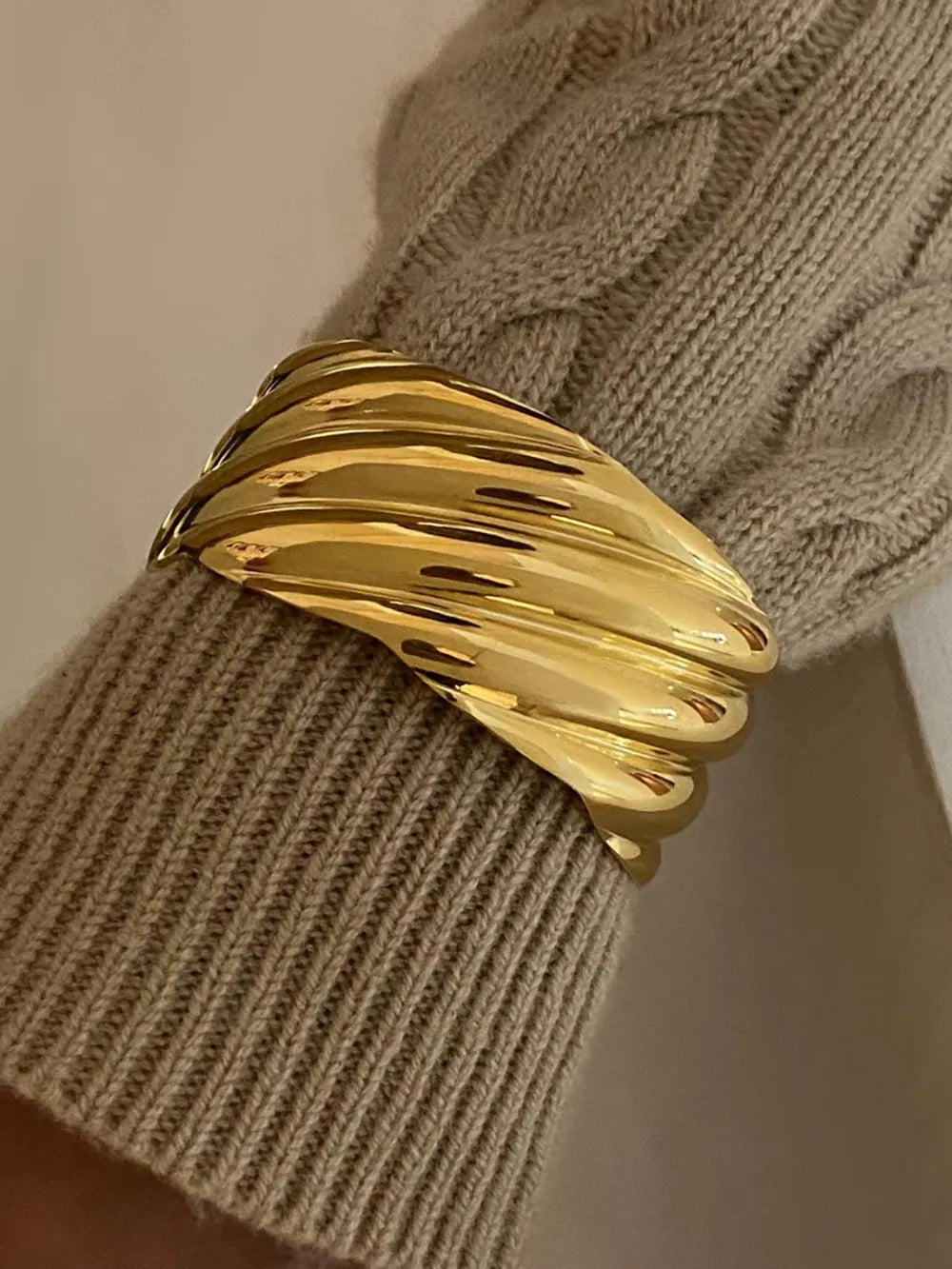 18K Gold-Plated Stainless Steel Open Ring - V.I.P Digital Presence