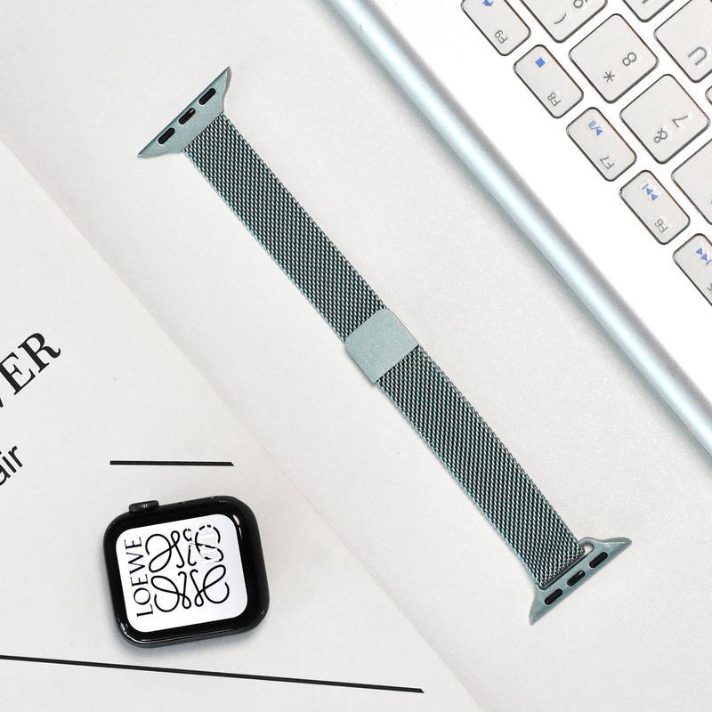 Apple Watch S7/S8 Thin Milanese Loop Strap for iWatch Series 9 - V.I.P Digital Presence