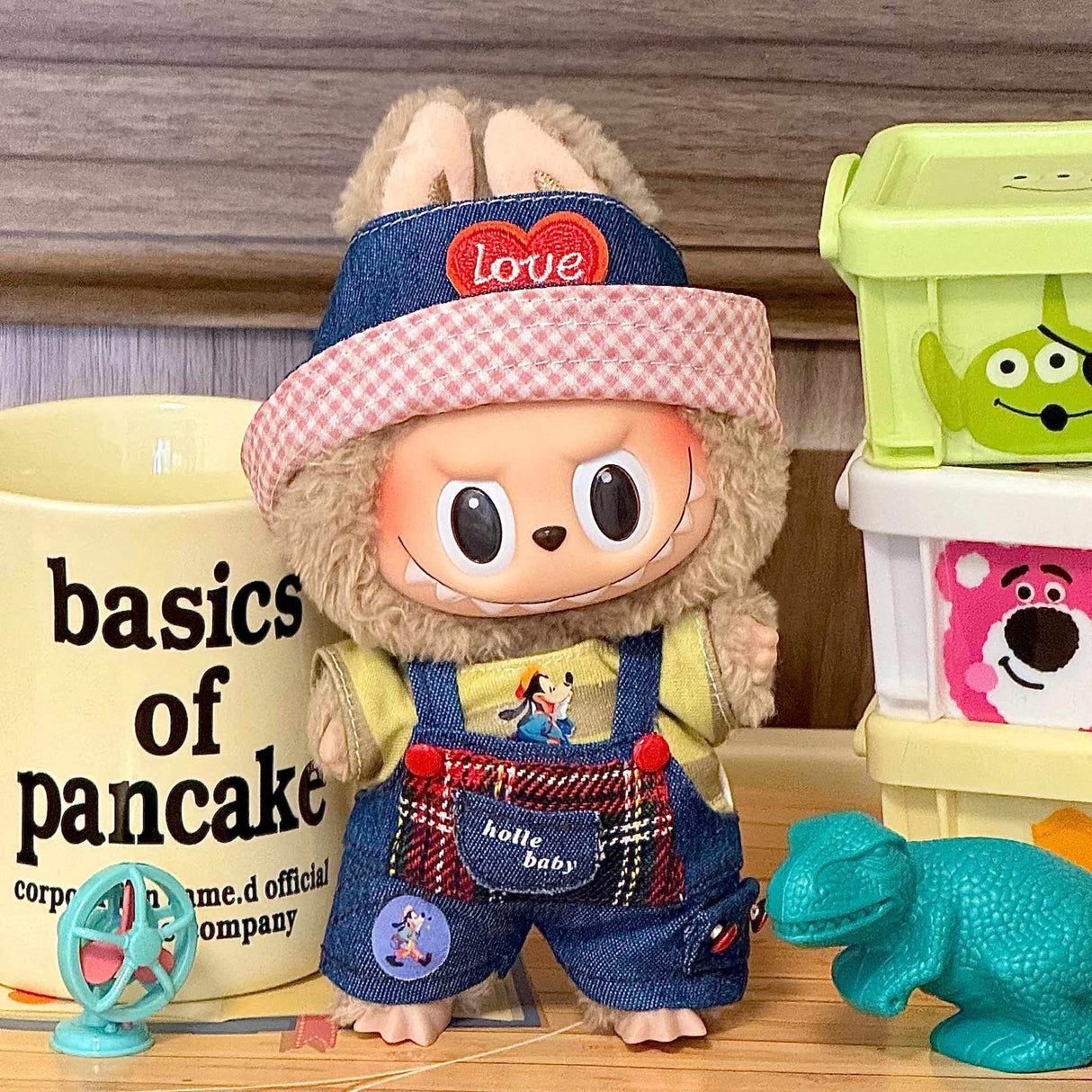 Labubu DIY Party Outfits: Customizing Clothes for Labubu Generation 1 and 2 Blind Box Figures - V.I.P Digital Presence