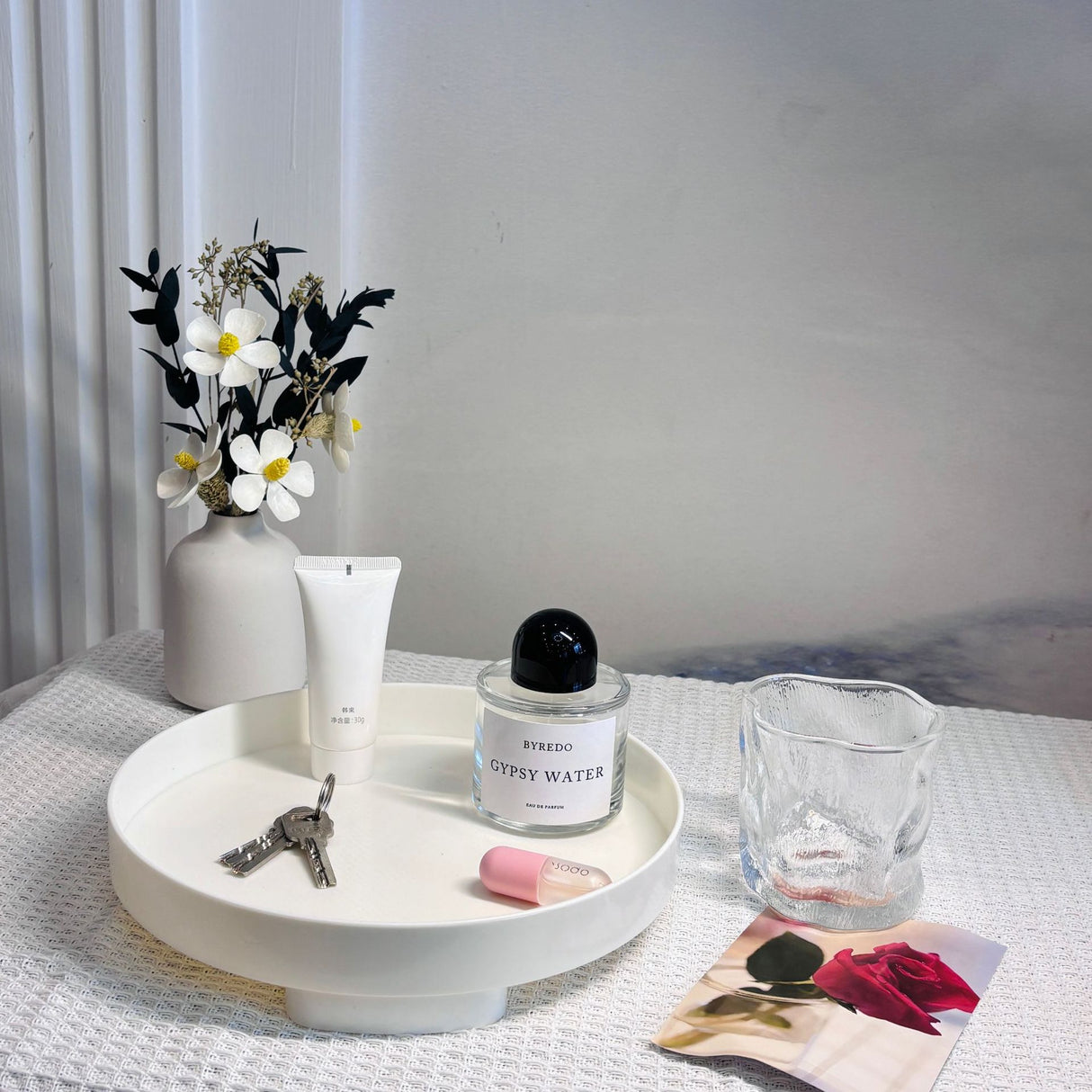 ins desktop cosmetics storage box tray entrance ornaments storage tray - V.I.P Digital Presence