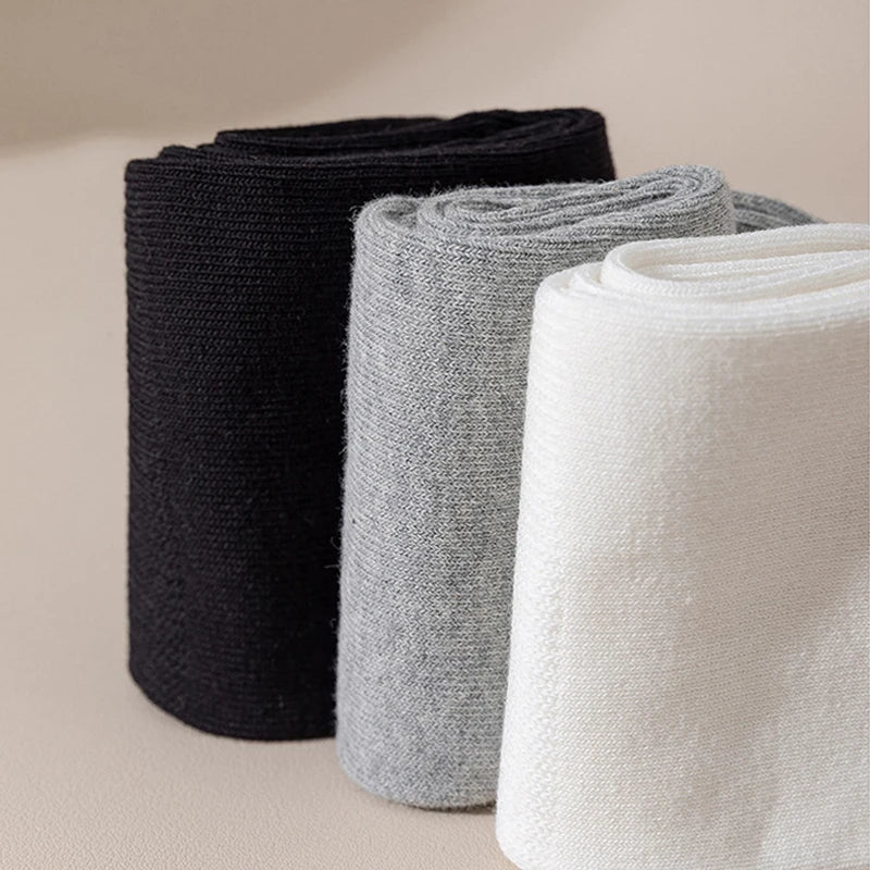 Pure cotton socks with loose cuffs for men and women - V.I.P Digital Presence