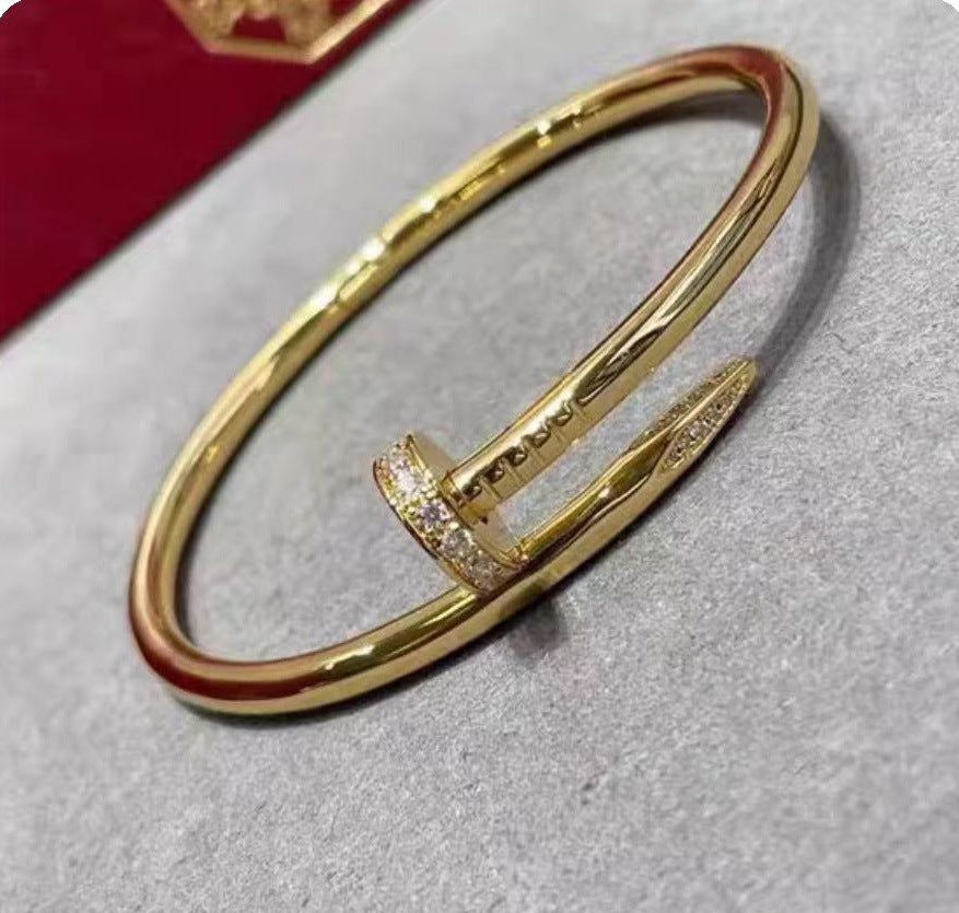 Precision Thick Plating Head and Tail Diamond Fashion Three-Circle Full Diamond Couple Bracelet - V.I.P Digital Presence