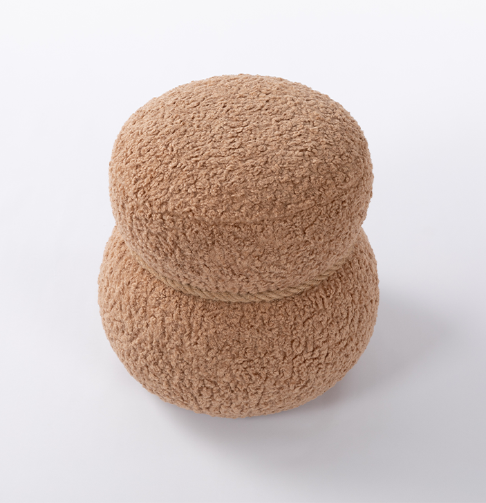 WKJ1Y Light camel snowman stool with plush Grig cushions, playful and cute, suitable for any space - V.I.P Digital Presence