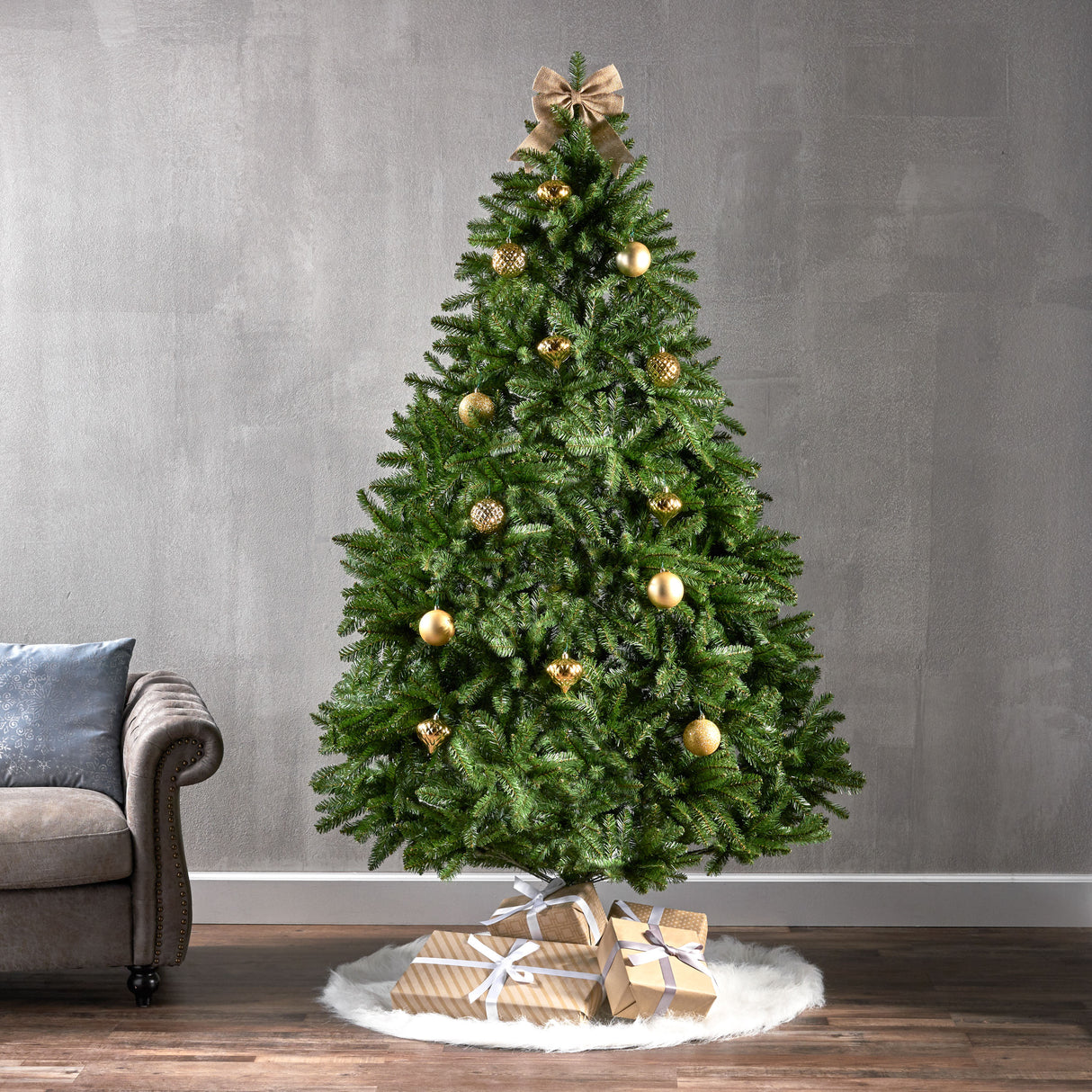 7 'Norway Hinged Tree with 2231 Tips,Dia:58 - V.I.P Digital Presence