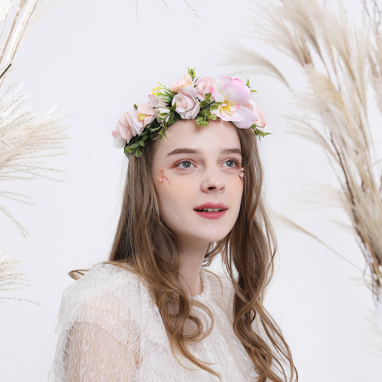 Hawaiian Vacation Wreath Headwear Beautiful Bridal Hairbands Wedding Hair Accessories Headwear Wreath - V.I.P Digital Presence