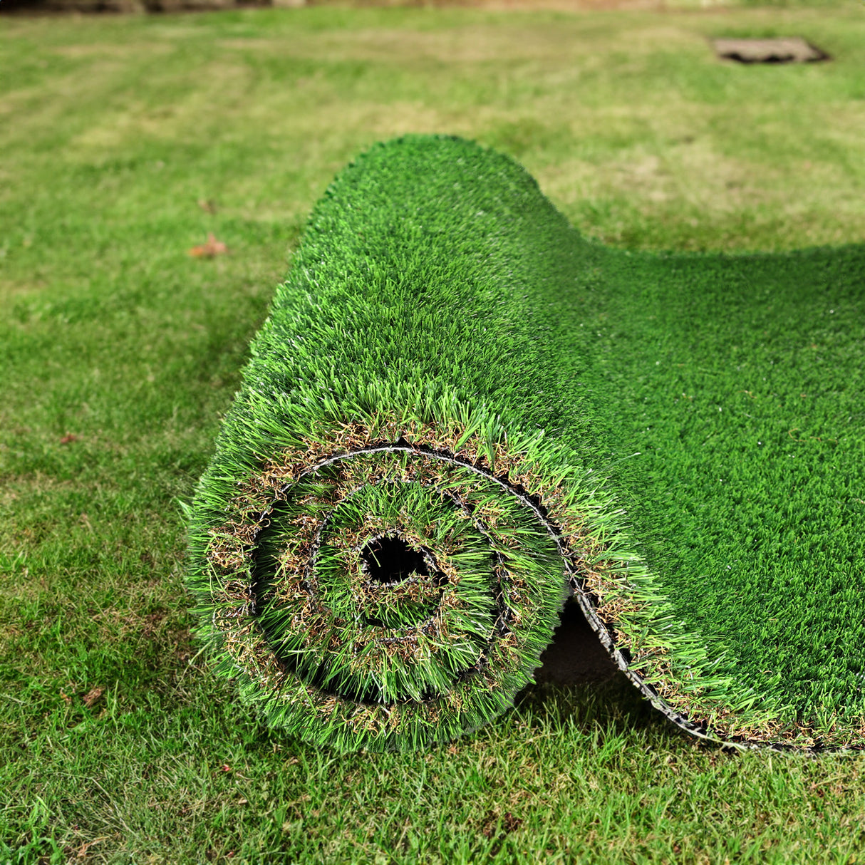 2FTX10FT Outdoor Artificial Grass Runway Blanket, Thick and Realistic Fake Grass Roll Decoration 1.38 "Pile Height - V.I.P Digital Presence