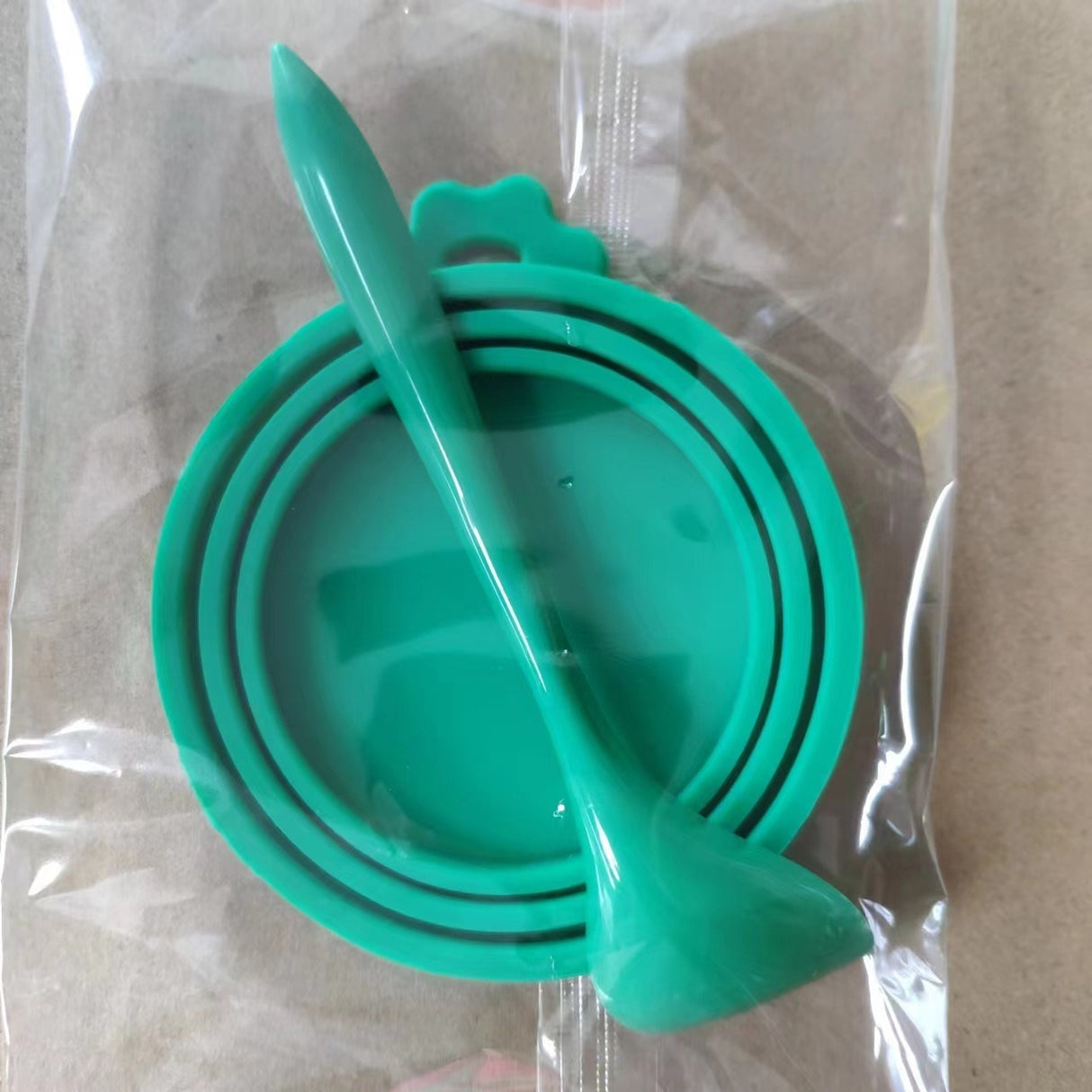 Silicone pet can lid preservation lid pet supplies wholesale silicone can lid - V.I.P Digital Presence