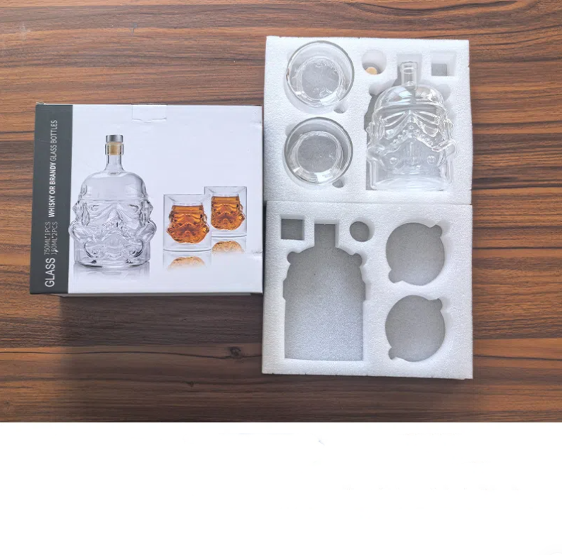 High borosilicate heat-resistant and cold resistant glass wine bottle Star Wars White Soldier glass wine bottle creative decanter liquor dispenser - V.I.P Digital Presence