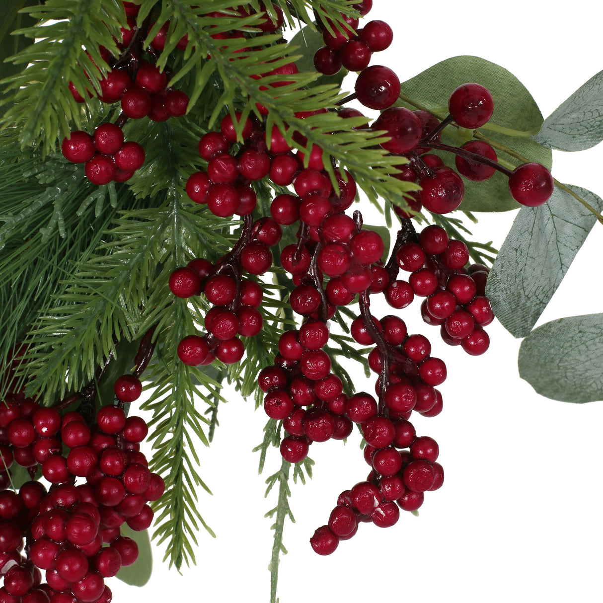 22" BERRY/EUCALYPTUS/PINECONE WREATH - V.I.P Digital Presence