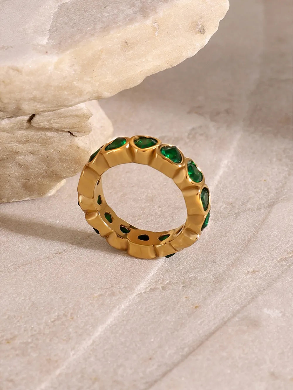 18K Gold-Plated Inlaid Zircon Ring - V.I.P Digital Presence