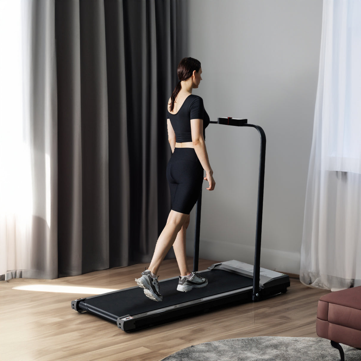 Flatbed walker with armrests gray - V.I.P Digital Presence