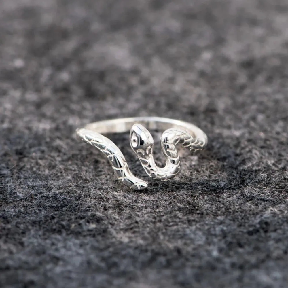 925 Sterling Silver Snake Ring - V.I.P Digital Presence