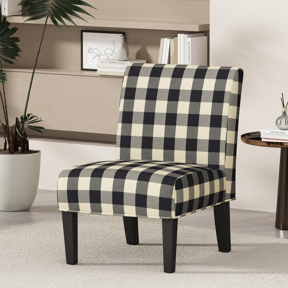 ACCENT CHAIR - V.I.P Digital Presence