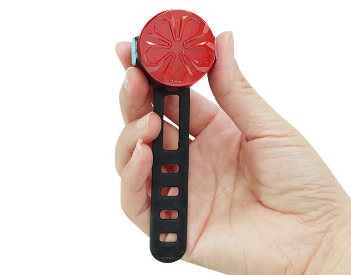 5 IN 1 Multifunction Bicycle Light USB Solar Charging Horn Phone Holder Power Bank Front Lamp For Bicycle Led Lamp Accessories - V.I.P Digital Presence