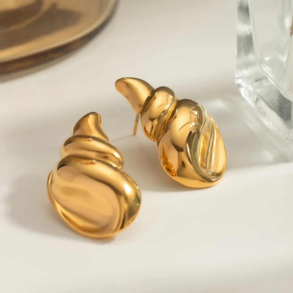 18K Gold-Plated Conch Earrings - V.I.P Digital Presence