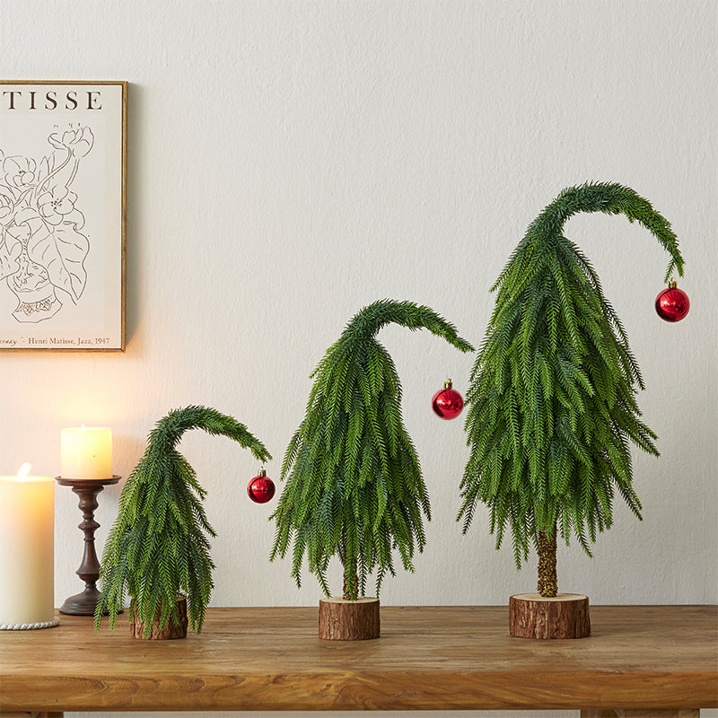 Crooked Neck Christmas Leaves Nobelson Home Small Desktop Ornament - V.I.P Digital Presence