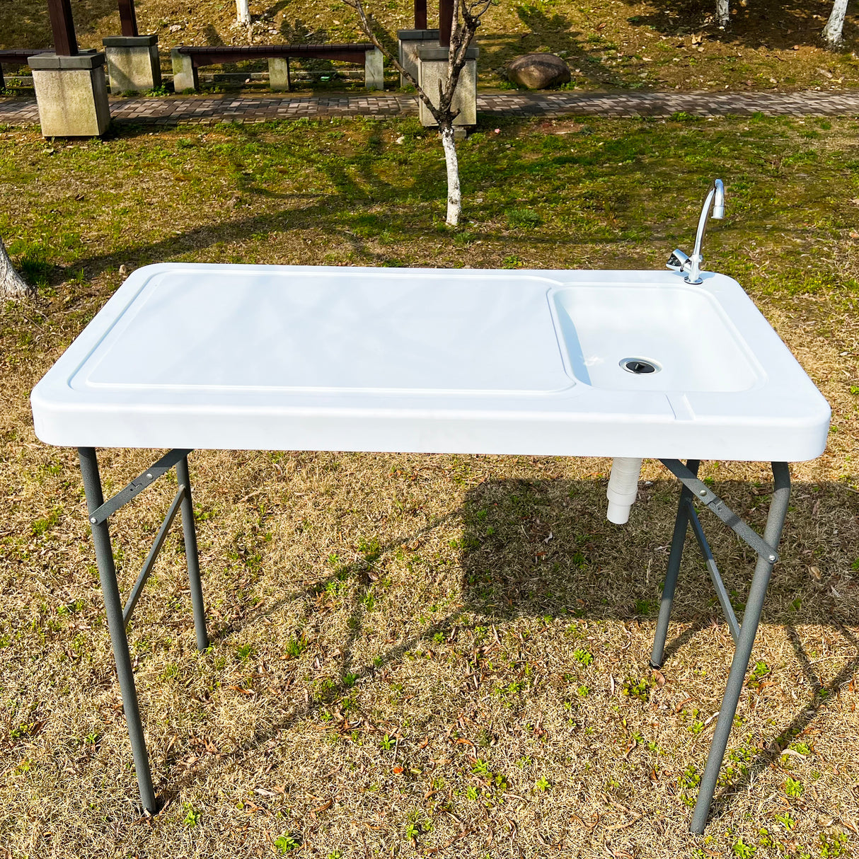 Outdoor Fish and Game Cutting Cleaning Table w/Sink and Faucet - V.I.P Digital Presence