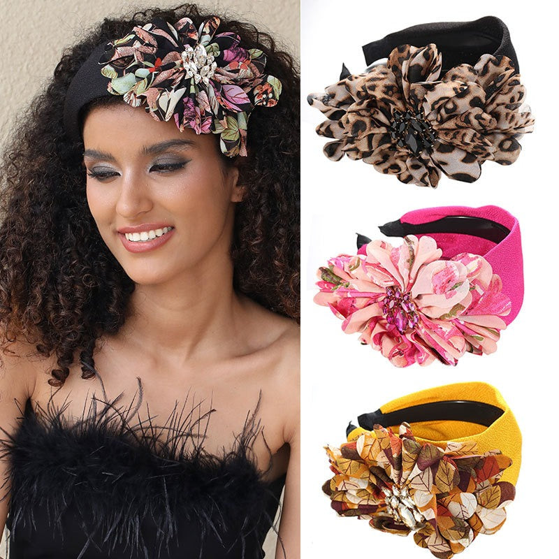Diamond inlaid fabric flower toothed anti slip exaggerated headband - V.I.P Digital Presence