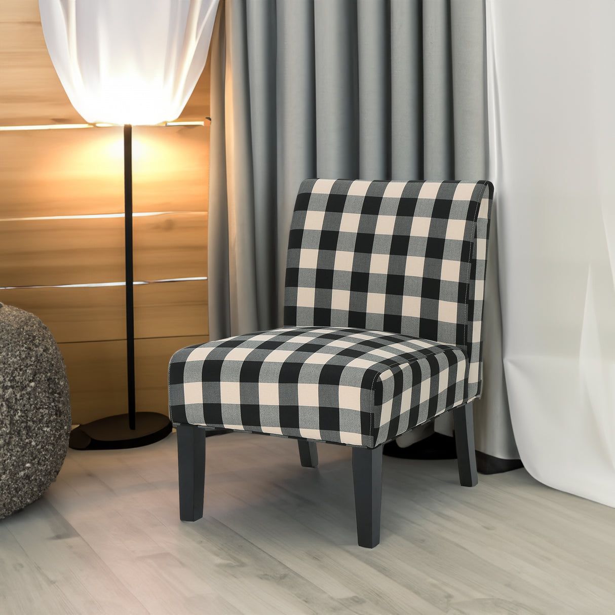 ACCENT CHAIR - V.I.P Digital Presence