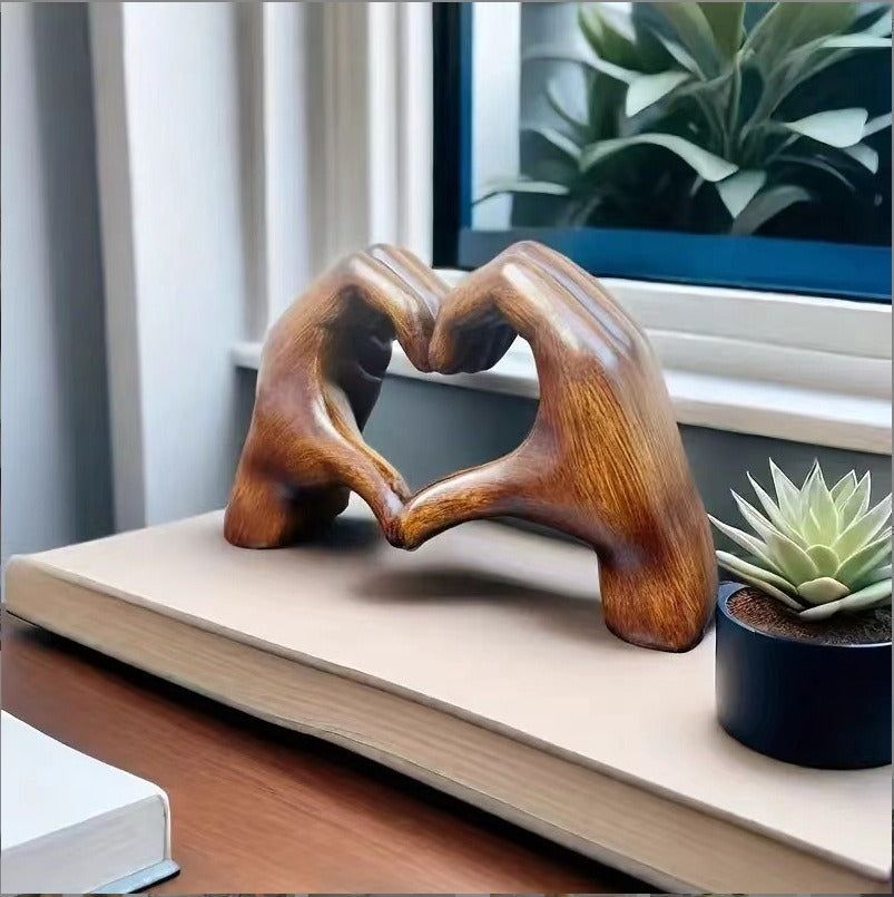 Creative Mother's Day heart-shaped resin statue gift home living room desktop decoration - V.I.P Digital Presence