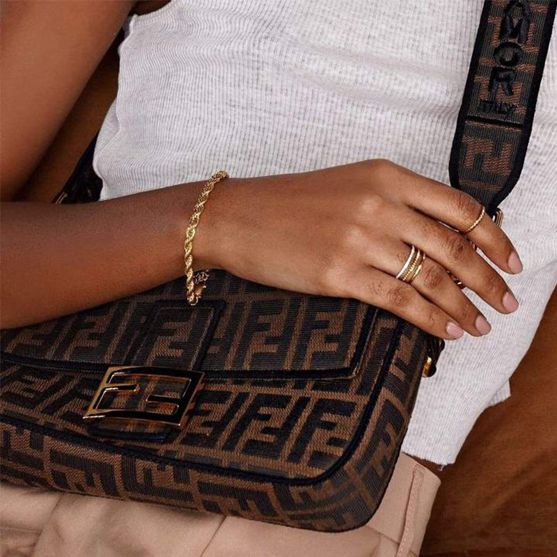 Hip hop gold Fried Dough Twists chain thick bracelet small jewelry chain - V.I.P Digital Presence