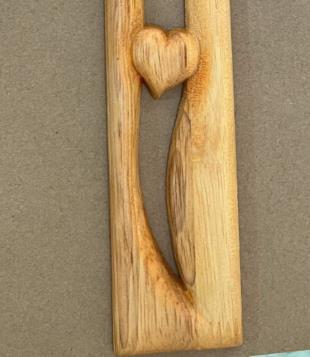 Three-dimensional wooden red heart cross love ornaments to commemorate relatives' tombstone inserts crucifix inserts - V.I.P Digital Presence