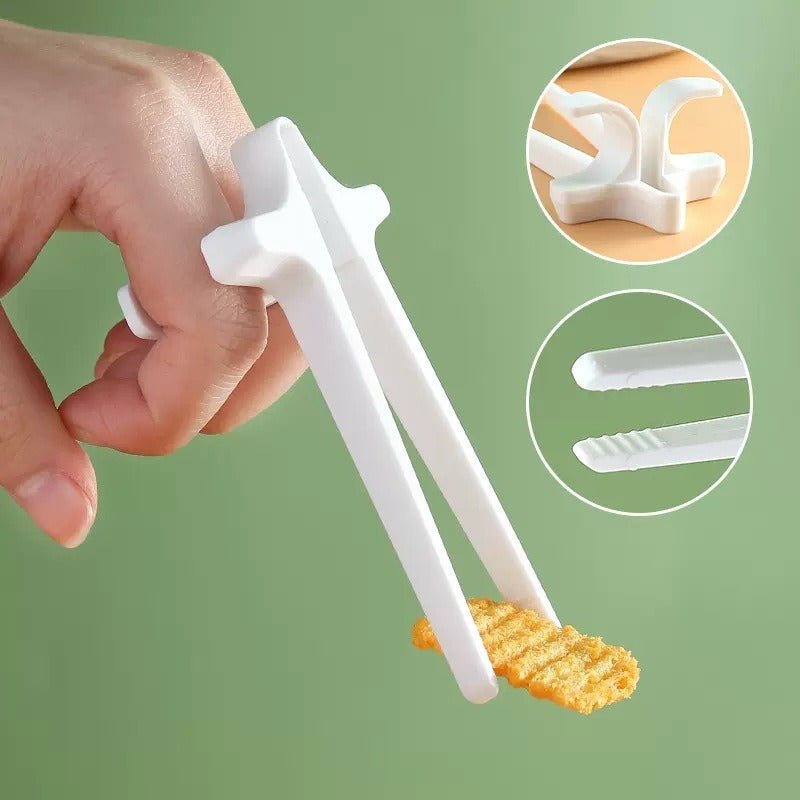 Playing games with fingers chopsticks snacking clips not dirty hands chopsticks finger loops - V.I.P Digital Presence
