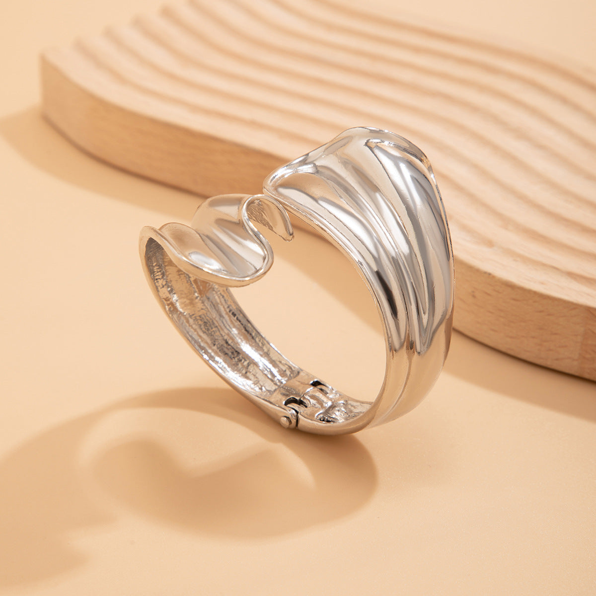 Punk style exaggerated irregular folds personalized winding fish tail bracelet Bracelet - V.I.P Digital Presence