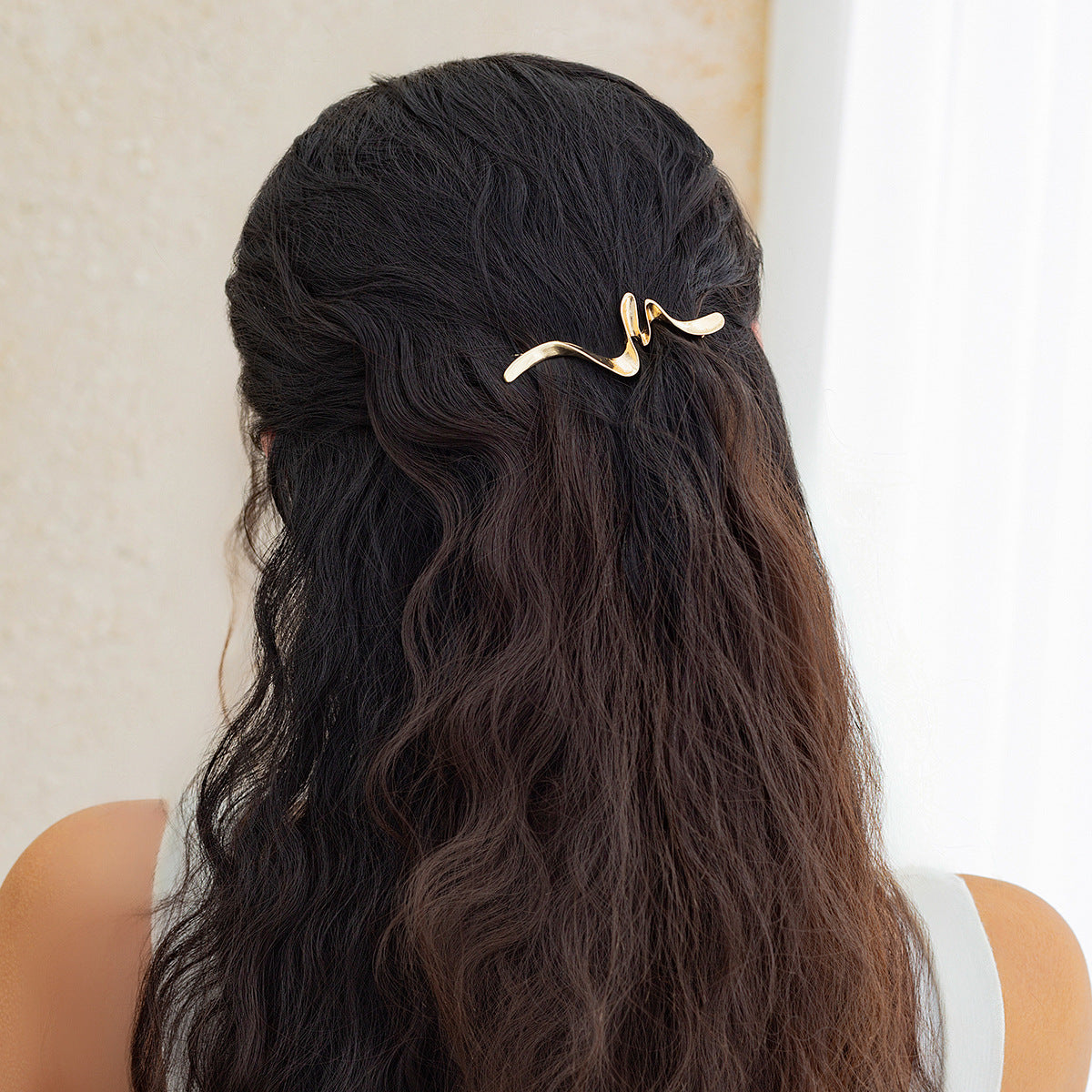 Summer temperament metal hair clip female Hairpin simple irregular back of the head clip - V.I.P Digital Presence