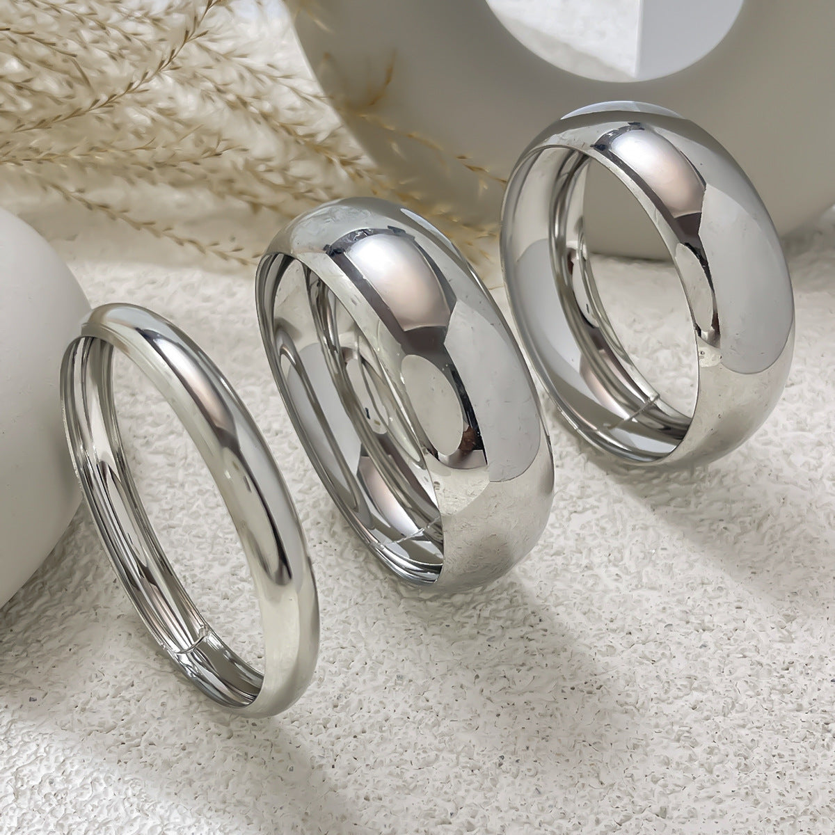 Stacked wind curved smooth surface bracelet with personalized and versatile metallic feel Bracelet set - V.I.P Digital Presence