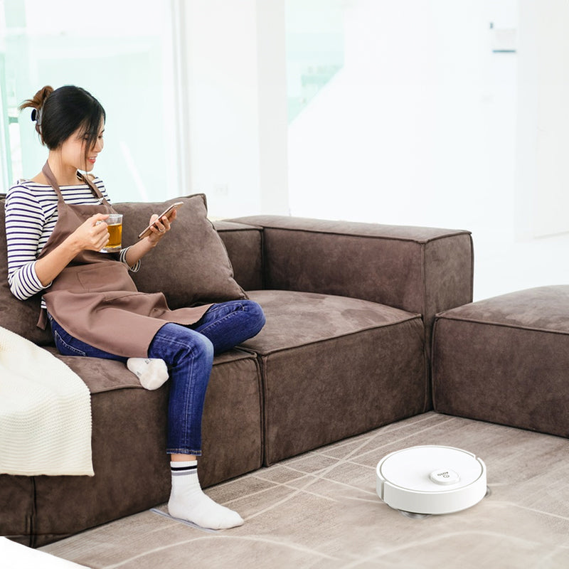 **3-in-1 Sweeping Robot: USB Charging, 1000Pa Suction, Auto-Clean for Pet Hair, Carpets & Floors** - V.I.P Digital Presence
