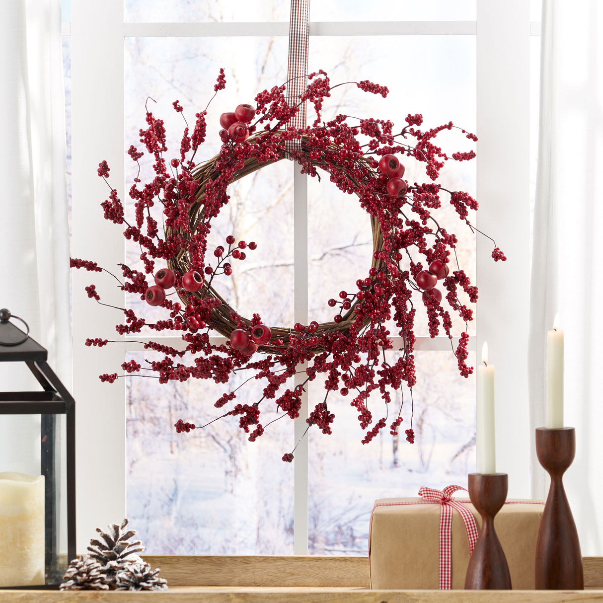 23.5" WP MIXED BERRY WREATH - V.I.P Digital Presence