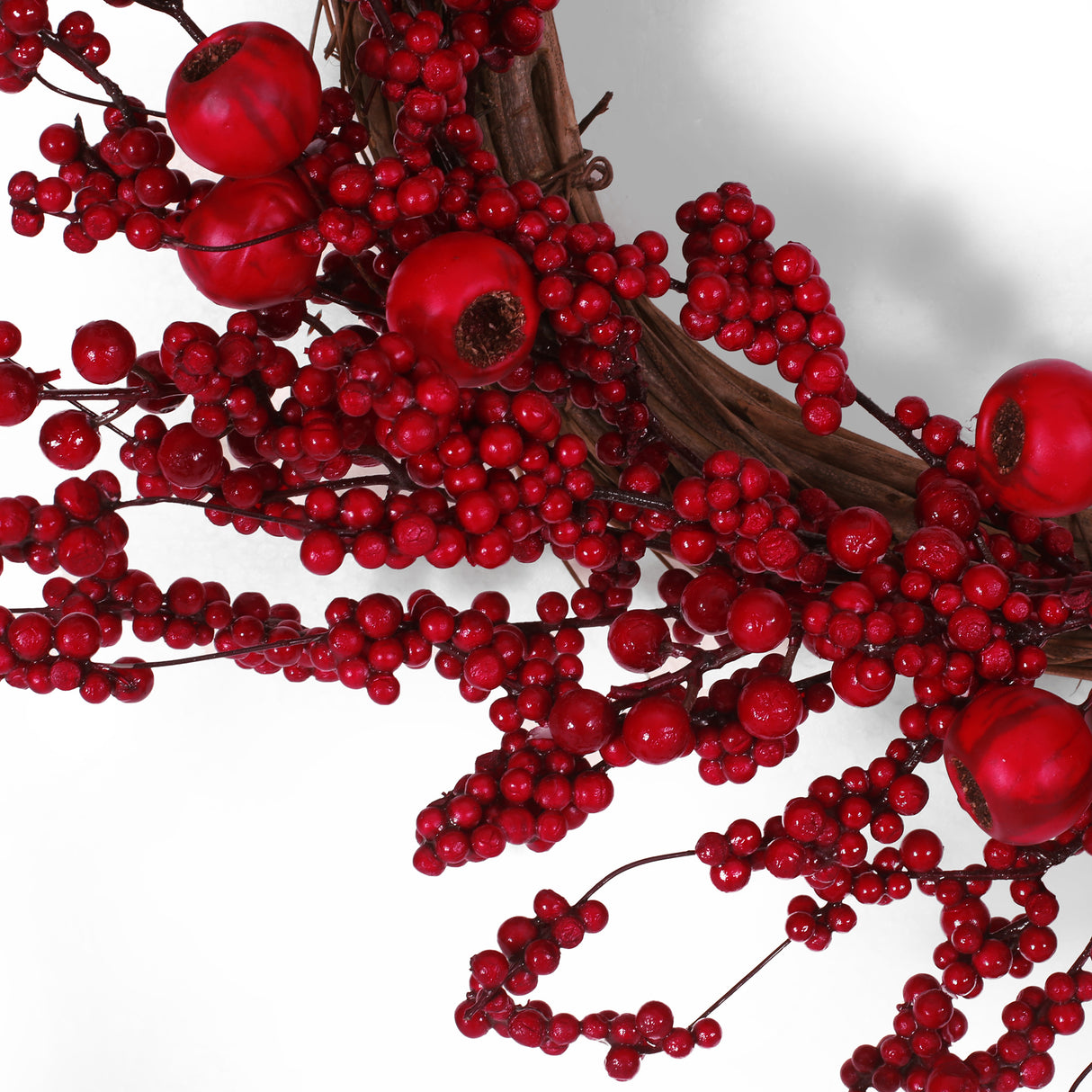 23.5" WP MIXED BERRY WREATH - V.I.P Digital Presence