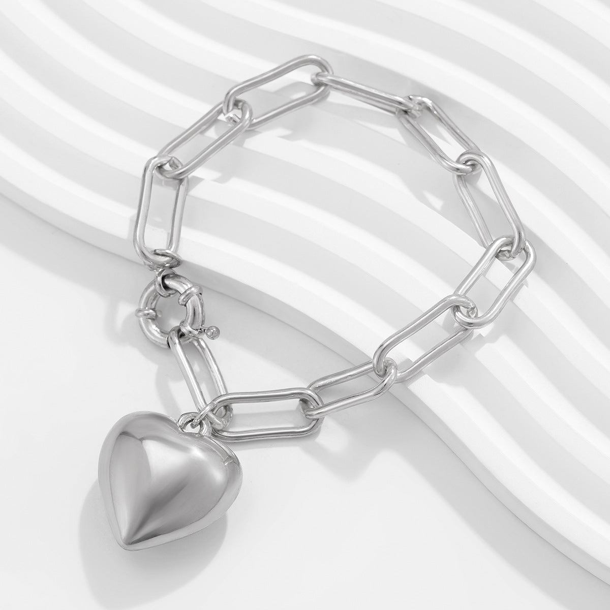 Ins Simple and Versatile Big Peach Heart Bracelet Personalized Heart shaped Iron Chain Bracelet for Women - V.I.P Digital Presence