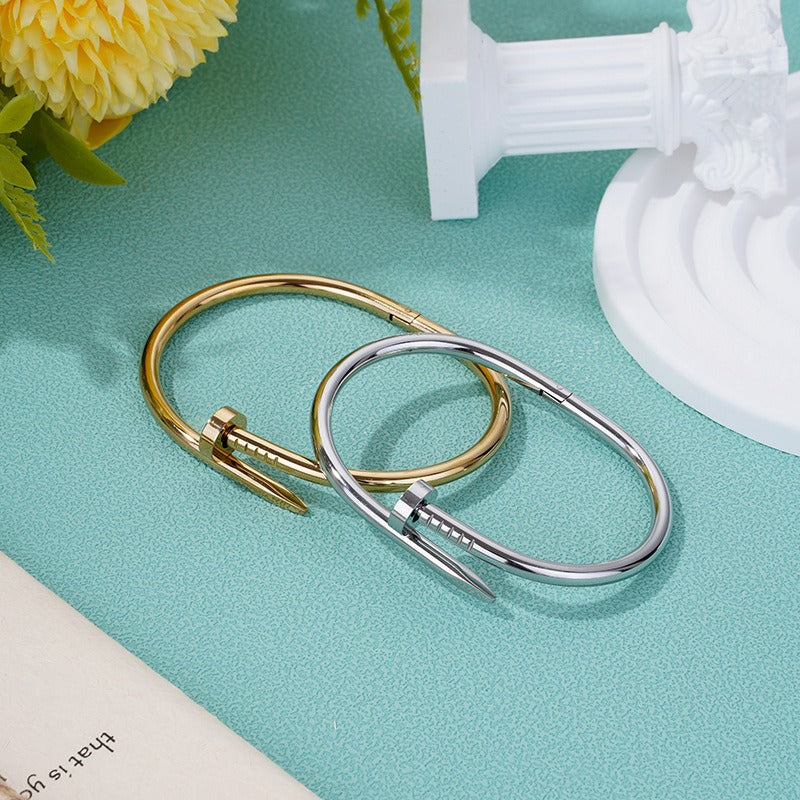 Diamond titanium steel bracelet for women, light luxury, non fading card home nail bracelet - V.I.P Digital Presence