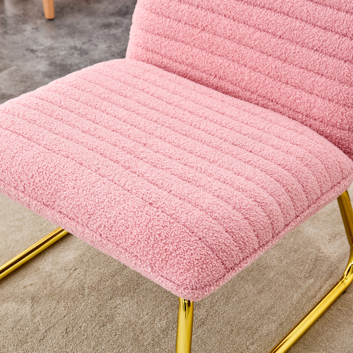 Modern minimalist pink plush fabric single person sofa chair with golden metal legs