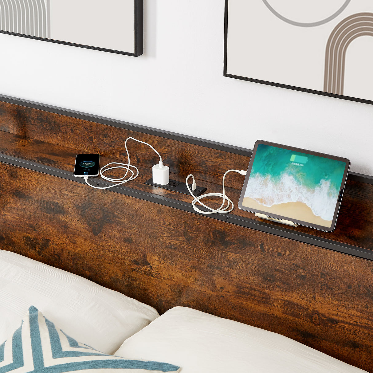 Bed frame with charging station full size, Rustic Brown, 83.1'' L x 56.1'' W x 39'' H - V.I.P Digital Presence