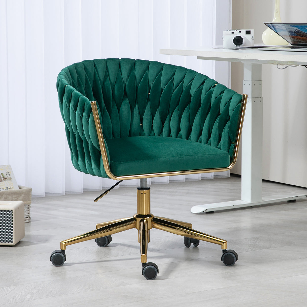 Modern design with wheels and a hand woven dressing chair with adjustable 360 ° rotation height (green)