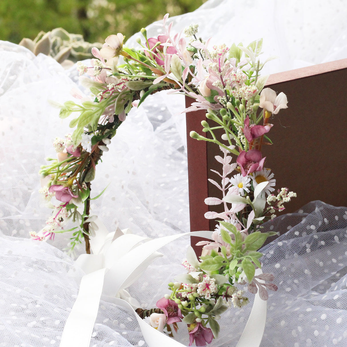 Bridal Flower Wreath Headpiece Original Simulation Starry Sky Water Grass Flower Crown Birthday Wedding Headflower Wreath - V.I.P Digital Presence