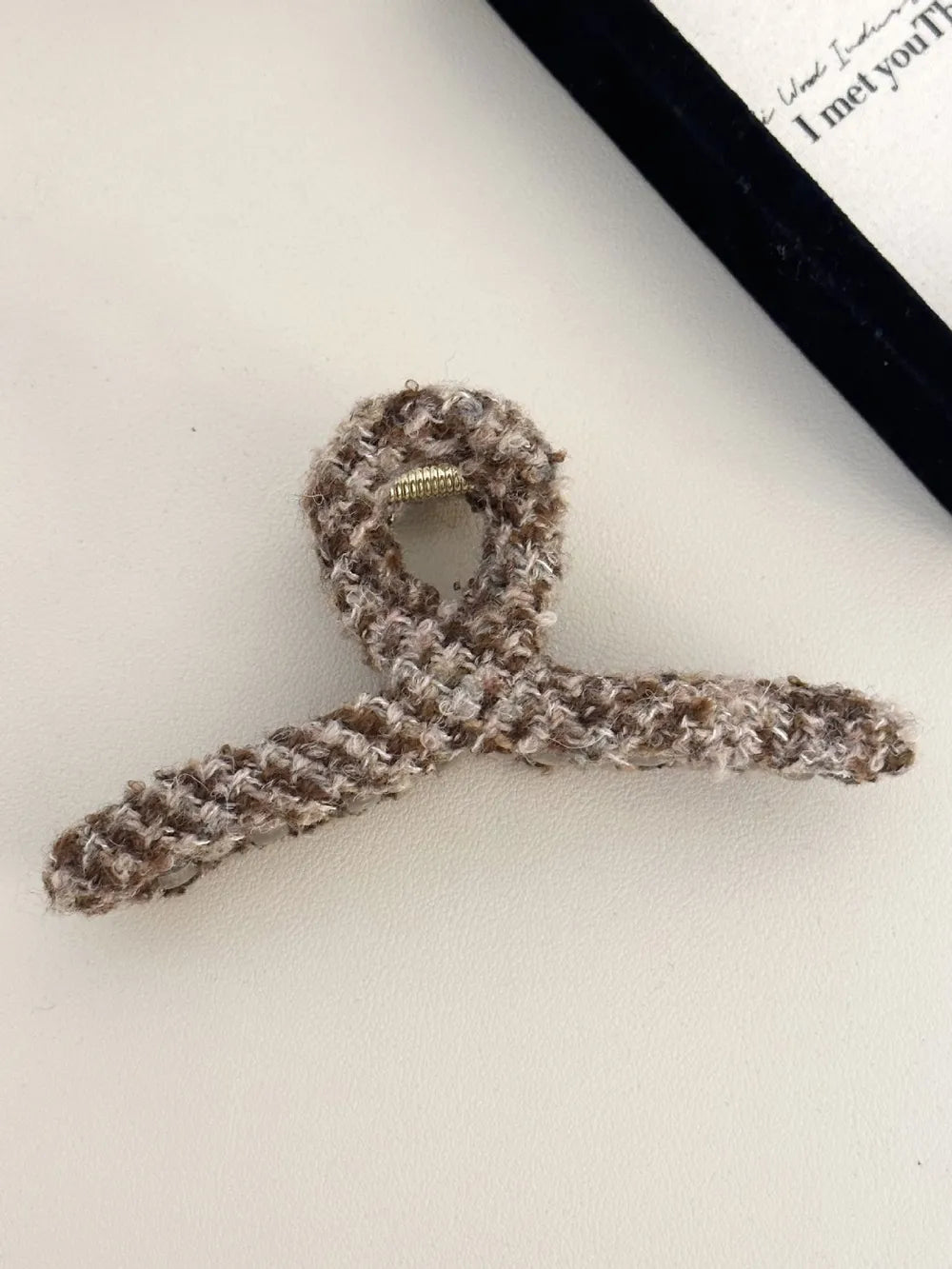 Contrast Hair Claw Clip - V.I.P Digital Presence