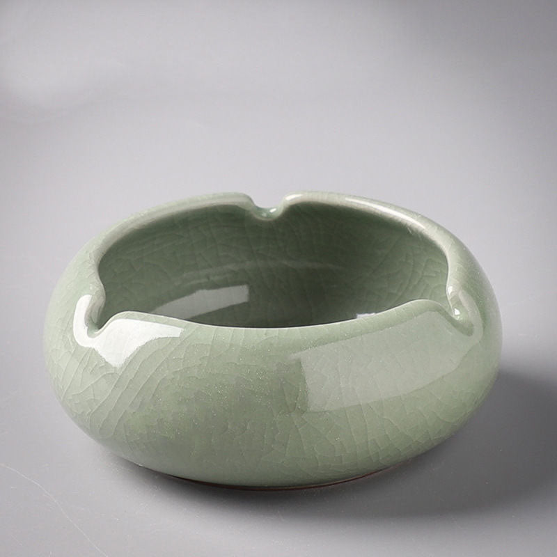 Ceramic ashtray home living room office personality creative retro anti-fly ash ashtray - V.I.P Digital Presence
