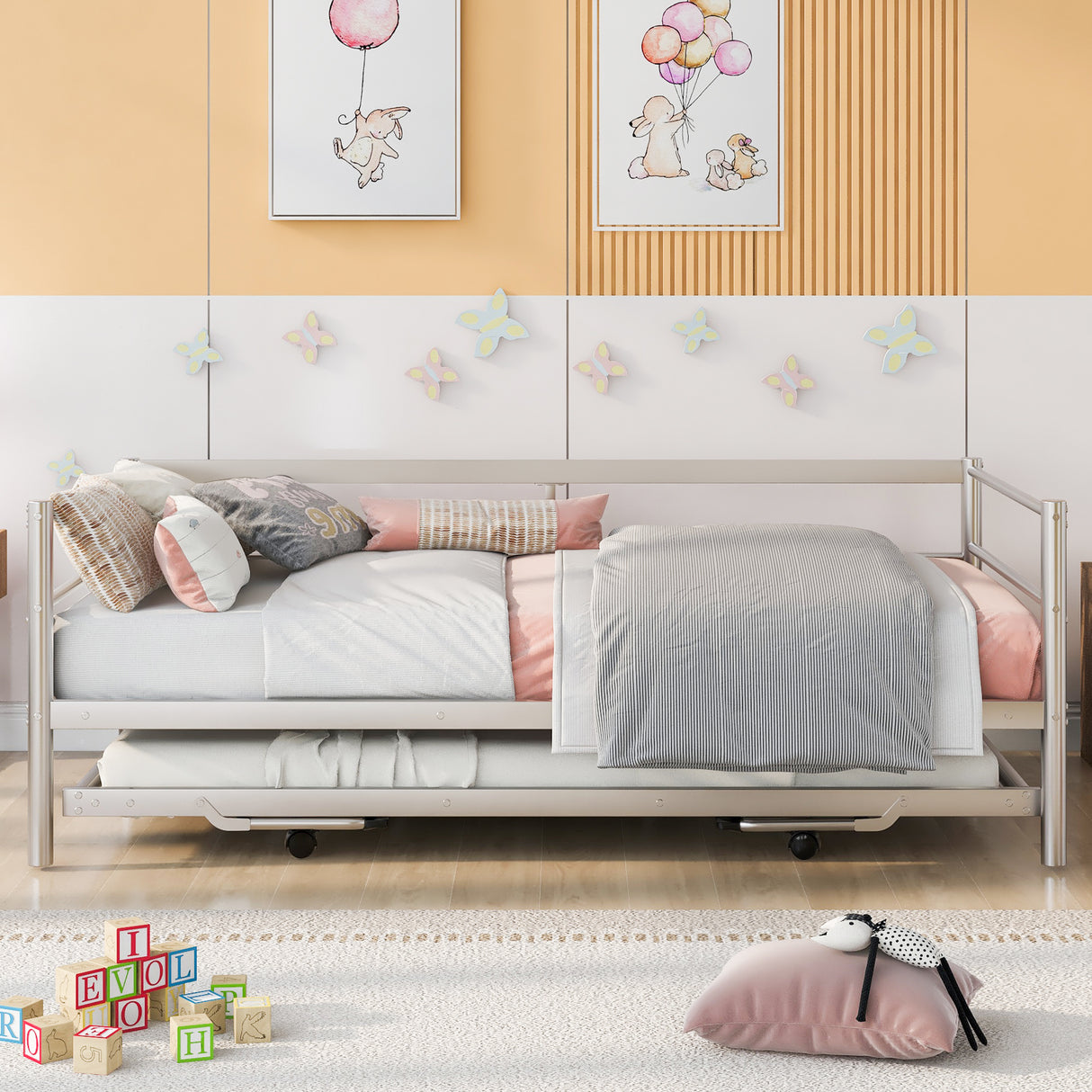 Twin Size Metal Daybed with Adjustable Trundle Pop Up Trundle Silver