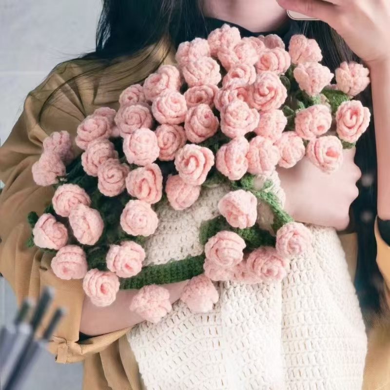 60cm New Creative Rose Bouquet Blanket (Finished), Crocheted Flower Bouquet Gift for Girlfriend - V.I.P Digital Presence
