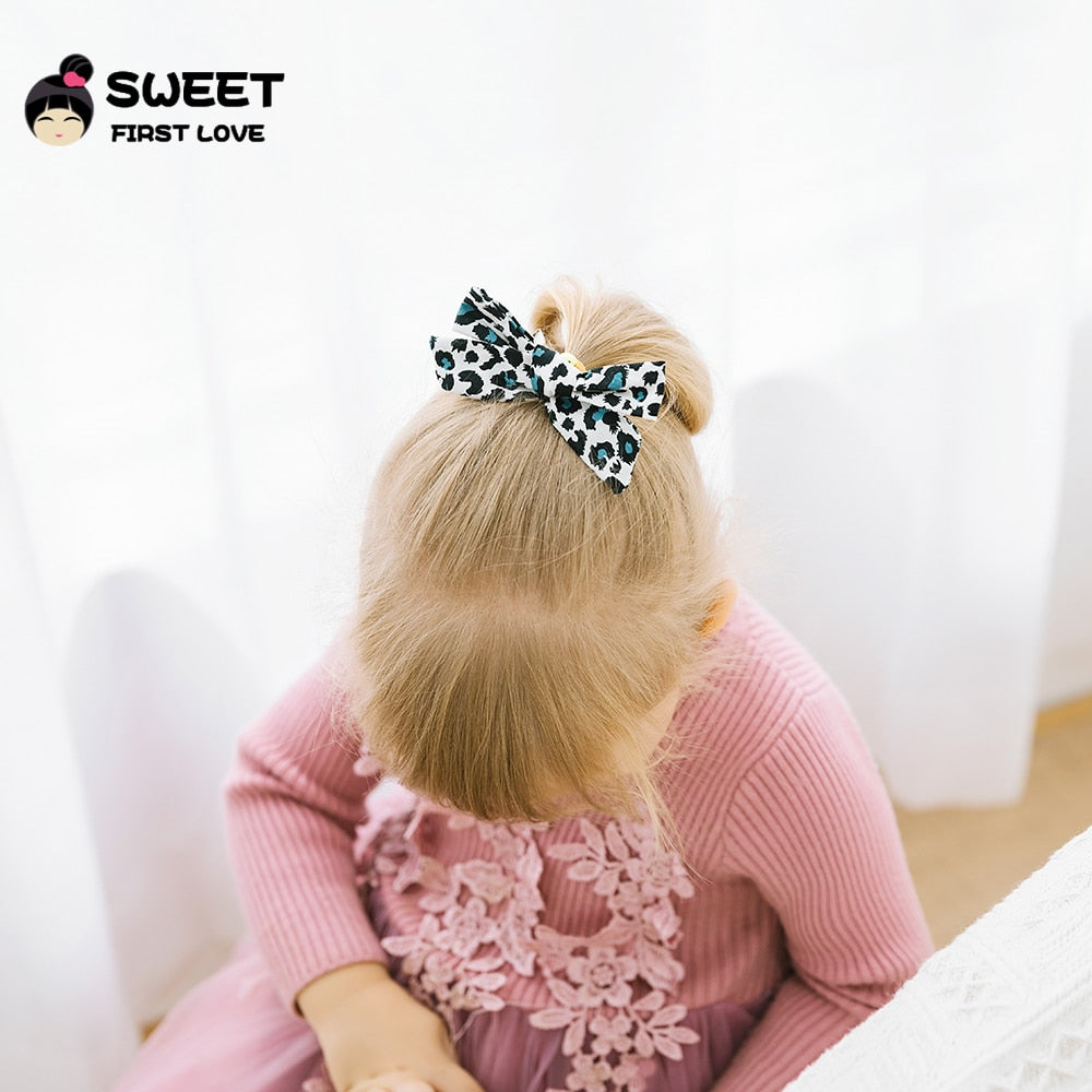 5pcs/lot Girls Leopard Fabric Bow Hairpins Soft Bowknot Hair Clips Children Customized Gift Simple Hair Accessories Headwear - V.I.P Digital Presence