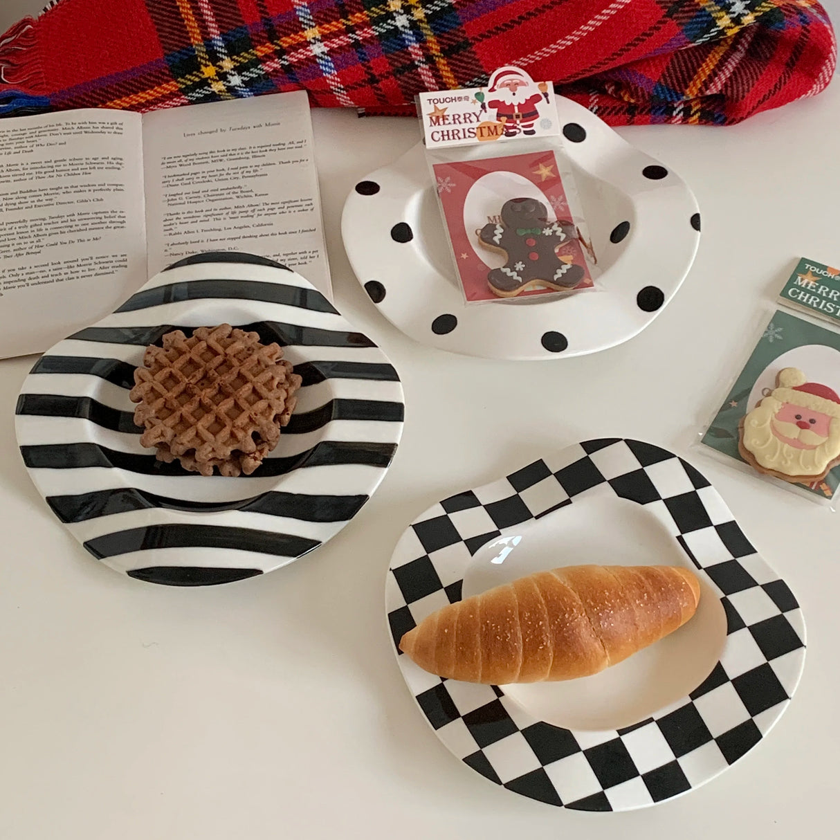 Nordic Ceramic Plate Dot Stripe Irregular Wave Shape Ceramic Dessert Plate Pasta Plate Dinner Plates Ceramic Dish Plates - V.I.P Digital Presence